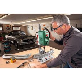 Bosch PBD 40 Perforadora de Columna 710W con Regulador Electrónico, 2 Velocidades (200-2500 rpm) y Pantalla Digital