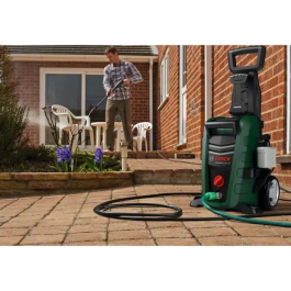 Bosch Car Kit con Accesorios de Limpieza: Cepillo (F016800359), Boquilla 90° (F016800354), Manguera 6m (F016800361) y Paño Microfibra