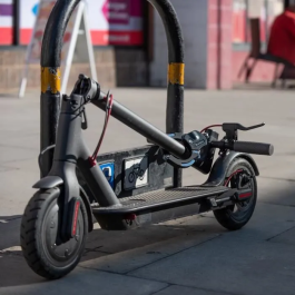 Master Lock Esposas Antirrobo Certificada Policía Bicicletas Scooters Cochecitos Acero Laminado 7.6 x 36 cm