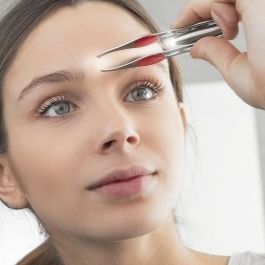 Pinzas de Depilar con LED Lezers InnovaGoods Precio: 6.50000021. SKU: V0103442