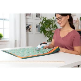 Black+Decker Tijeras Inalámbricas BCSC115-xj 3.6V con Batería de Litio y Carga USB-C