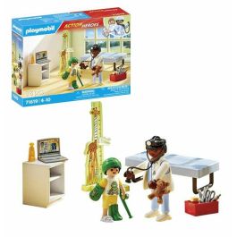 Pediatra con osito de peluche. playmobil action. Pediatra con osito de peluche. playmobil action.