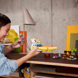 LEGO 76997 Sonic the Hedgehog Barco de aventuras de Tails, juguete interactivo