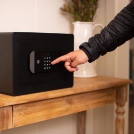 Yale Caja fuerte inteligente para el hogar YSS/250/EB1