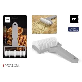 La Mediterranea Rodillo Trenzador Plástico 19x12x4.5 cm (12 Unidades) Precio: 22.49999961. SKU: B1HP57WWRG