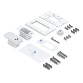 Ubiquiti Lector de Acceso Compacto Tercera Generación, Sensor Proximidad, Apple Touch Pass, BLE 4.1, NFC, PoE, RJ45, IP55, Blanco