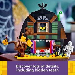 LEGO 40721 Granero de Halloween – Juguete de construcción Esqueleto para niños de 8 años en adelante