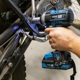 Koma Tools Llave de impacto 20V Brushless 280Nm, 0-2300rpm, luz de trabajo, motor sin escobillas, Pro Series