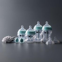 Set de biberones - TOMMEE TIPPEE - Advanced anticólicos - 4x biberones 150 ml / 260 ml - 2x tetinas - Anticólicos - Recién nacido