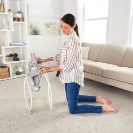 Ingenuity Columpio compacto Ingenio Flora con 6 velocidades, 12 melodías, barra de juegos y reposacabezas de unicornio para bebé niña