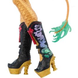 Muñeca Monster High Jinafire Hyv58 Mattel