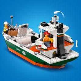 LEGO City 60422 El Puerto y el Barco Mercante, juguete de construcción para mayores de 8 años