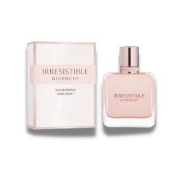 Givenchy Irresistible Rose Velvet EDP Mujer 35 ml - Perfume Floral Chipre con Rosa, Patchouli y Toques de Grosella e Iris.