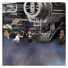 LEGO Star Wars Millennium Falcon 7541 Piezas, Set de Construcción para Adultos, Réplica de la Nave Espacial, 16+ Años