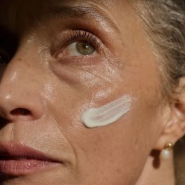 Sensai Protector Solar Facial Anti-Edad Silky Bronze SPF50+ 50 ml