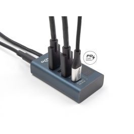 DeLOCK Hub USB 10 Gbps con 4 Puertos Type-C (3 Datos + 1 Datos/PD 20W) con Indicador de Alimentación