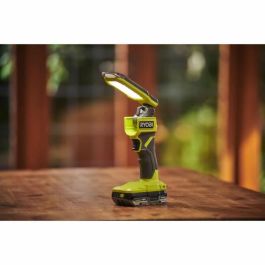 Ryobi RYO4892210239631 Linterna LED compacta 18V, 3 intensidades: 800/400/100 Lúmenes, Plegable y con gancho