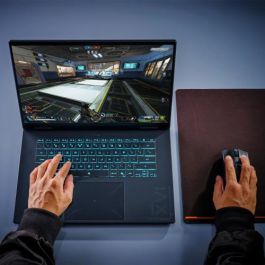 GIGABYTE GAMING A16 CWHI3ES864SH - Portátil Gaming 16" WUXGA 165Hz IPS, Intel Core i7-13620H, NVIDIA GeForce RTX 5070 8GB, 32GB DDR5, 1TB SSD NVMe, Windows 11 Home