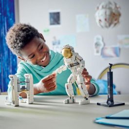 LEGO 31152 Creator Astronauta 3en1 en el Espacio, Juguete de Construcción con Perro y Transbordador Espacial, Decoración LEGO 31152 Creator Astronauta 3en1 en el Espacio, Juguete de Construcción con Perro y Transbordador Espacial, Decoración
