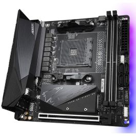 Gigabyte GA-B550I AORUS PRO AX Placa Base AMD B550 Zócalo AM4 Mini ITX DDR4 Wi-Fi 6E 2.5GbE