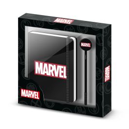 Caja Regalo con Diario y Bolígrafo Fashion Comics Marvel Negro Precio: 11.49999972. SKU: B1C5PFDABX