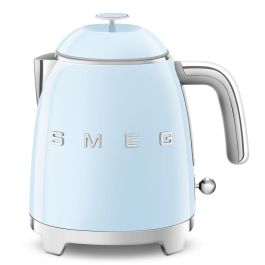 Smeg KLF05PBEU Hervidor de Agua Mini 50's Style Azul Pastel Smeg KLF05PBEU Hervidor de Agua Mini 50's Style Azul Pastel Precio: 104.79000026. SKU: S8100088