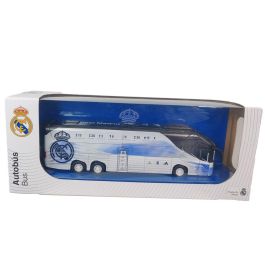 BANBO TOYS Autobus Real Madrid +3 Años Apertura De Puertas Retro-Fricción Escala 1:50 29.5x22.8x25cm Precio: 19.59000043. SKU: B17VAY2MZ3