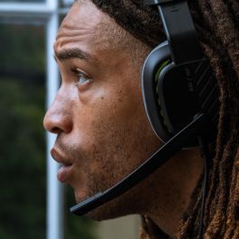 Logitech ASTRO Gaming A10 Gen 2 Auriculares gaming cableados con micrófono, jack 3.5 mm, Negros