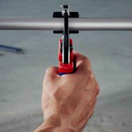 Knipex Tijeras para tubos, para Plástico y Aluminio, Negro/Azul/Rojo, corte hasta 2,6 cm, 210 mm