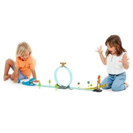 Pista molto tiburón 107 cm. incluye 17 piezas. Pista molto tiburón 107 cm. incluye 17 piezas.