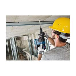 Bosch Taladro Percutor GBH 18V-26 F SDS Plus Profesional con Motor Brushless, Energía de Impacto 2.6J, 18V, Incluye 2 Baterías 5.5Ah y Maletín GAL 1880CV GD1