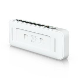 Ubiquiti 60 Gbps, Forwarding Rate 45 Mpps, 256 VLANs Soportadas, Alimentación AC/DC Externa 15W Ubiquiti 60 Gbps, Forwarding Rate 45 Mpps, 256 VLANs Soportadas, Alimentación AC/DC Externa 15W