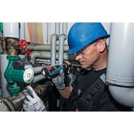 Bosch GAL 12V-40 Cargador de batería 12V 4A Negro para herramientas Bosch con indicación y montaje en pared
