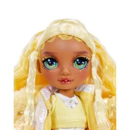 Rainbow High LIT35051120858 Muñeca Winter Wonderland Amarilla - Revela tu color y crea tu propio muñeco de nieve (4+ años) Rainbow High LIT35051120858 Muñeca Winter Wonderland Amarilla - Revela tu color y crea tu propio muñeco de nieve (4+ años)