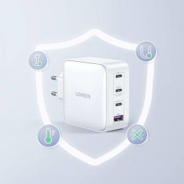 UGREEN 15337 Cargador de pared 100W GaN Tech con 3 USB-C y USB-A Carga Rápida QC 4+ Power Delivery 3.0 Blanco