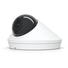 Ubiquiti Cámara PoE de Techo 2K HD 5MP 30 FPS Blanca con Rendimiento Mejorado en Baja Luz y Rango Dinámico Superior - Pack de 3