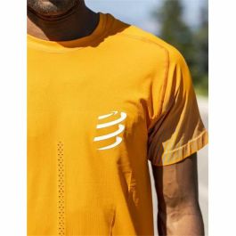 Camiseta de Manga Corta Hombre Compressport Perforance SS Naranja Oscuro