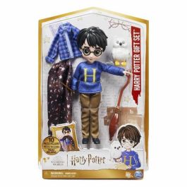 CAJA MUÑECA 20 CM + ACCESORIOS HARRY POTTER Mundo Mágico Precio: 35.78999952. SKU: S7180070