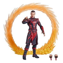 HASBRO Figura Defender Strange Marvel Multiverse of Madness 15cm Articulada con Accesorios