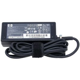 HP Smart AC power adapter (65 watt) - 4.5mm barrel connector, non-power factor correcting (NPFC) - Requires 3-wire AC power cord with C5 connector Precio: 31.50000018. SKU: B1A74QGY53