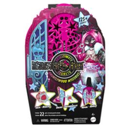 Mattel Muñeca Monster High Skulltimate Secrets Catty con Armario y más de 19 Sorpresas