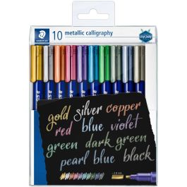 STAEDTLER Marcador Caligrafía Metálico 8325 TB10 – Set 10 unidades, punta 2.8mm Precio: 37.50000056. SKU: B17RDNDW35