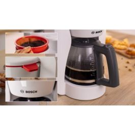 Cafetera de filtro - BOSCH - TKA2M111 MyMoment - Blanca - Capacidad 1,25L - Jarra de cristal - Sistema antigoteo Cafetera de filtro - BOSCH - TKA2M111 MyMoment - Blanca - Capacidad 1,25L - Jarra de cristal - Sistema antigoteo