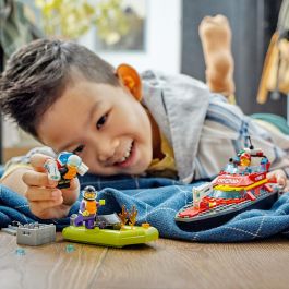 LEGO 60373 Set Lancha de Rescate de Bomberos LEGO City con Barco Zodiac, 3 Minifiguras y Extintor de Agua - Juguete Niños +5 Años