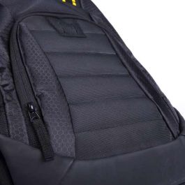 Cerdá Mochila Casual Técnica Batman Negra, 100% Poliéster, Perfecta para Uso Diario. Edad Mínima Recomendada: 16 Años