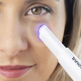 Masajeador de Ojos Antiedad con Fototerapia, Termoterapia y Vibración Therey InnovaGoods