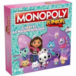 Winning Moves WIN5036905056748 Juego de Mesa Monopoly Junior Gabby y la Casa Mágica Versión Infantil La Casa de Muñecas de Gabby