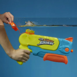 Nerf Super Soaker Wave Spray F6397 Blaster de Agua con Chorro Ondulado para Niños +6 Años