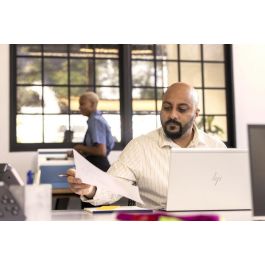 HP Color LaserJet Pro MFP 4302fdw Impresora Multifuncional Láser Colorida