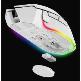 Razer Basilisk V3 Pro 35K (wei) Ratón Gaming Inalámbrico/Alámbrico Óptico 35000 DPI Blanco con base de carga